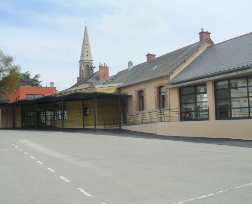 Ecole Publique de MESSAC - Cour 1